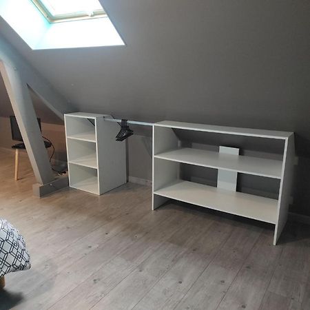 Agreable Et Spacieuse Chambre Familiale Sansac-de-Marmiesse Eksteriør bilde