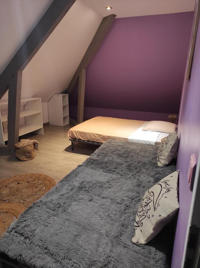 Agreable Et Spacieuse Chambre Familiale Sansac-de-Marmiesse Eksteriør bilde